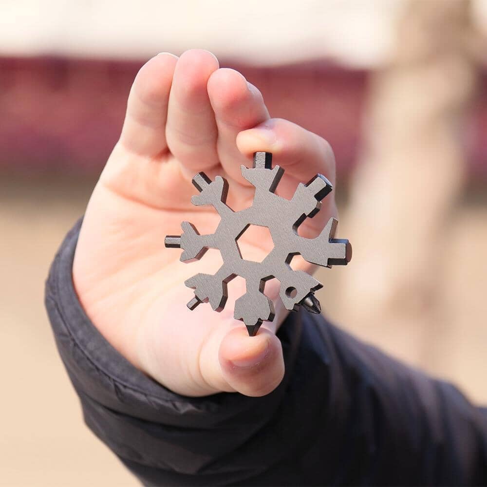 Sakerplus 18-in-1 Stainless Steel Snowflakes Multi-tool