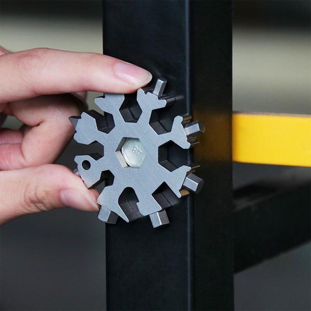 Sakerplus 18-in-1 Stainless Steel Snowflakes Multi-tool